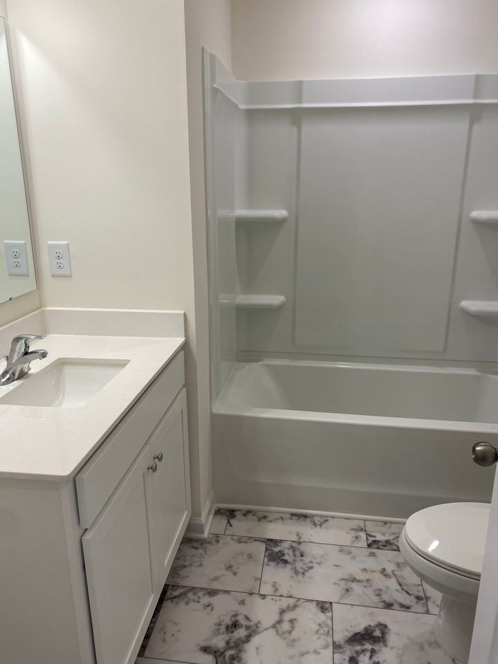 2621 Aubrey St - Photo 3 of 13