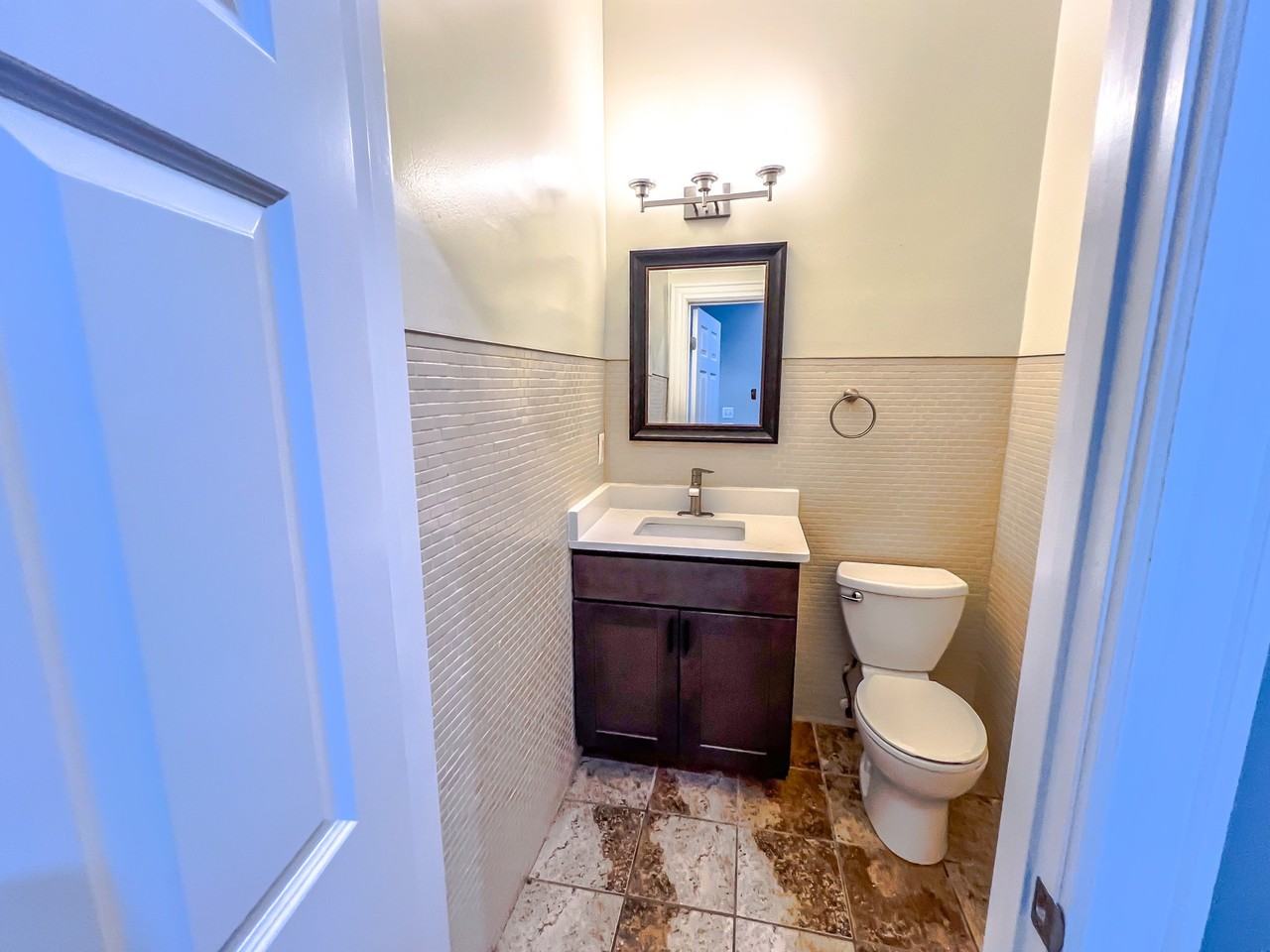 426 Mosher St - Photo 5 of 20