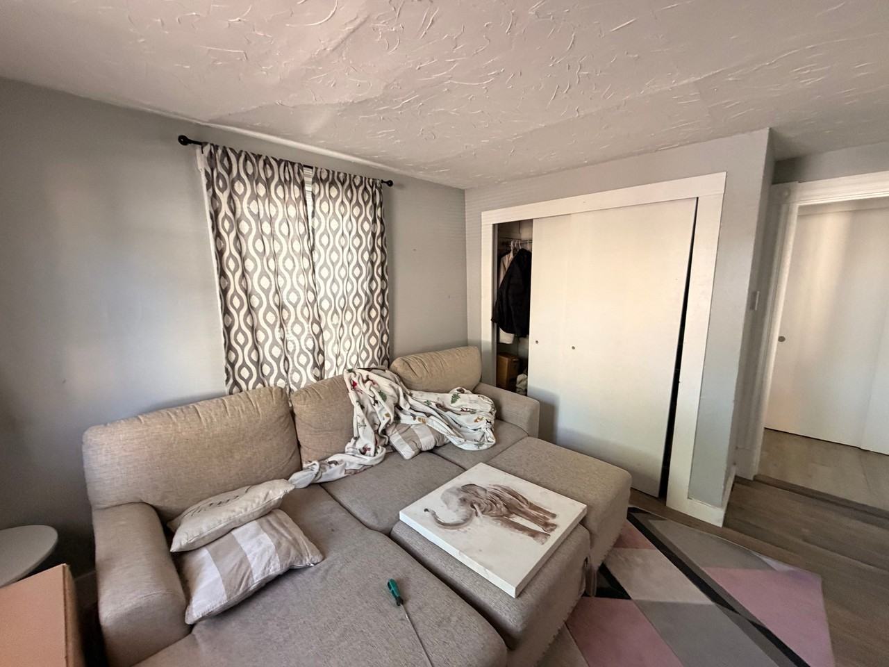 39 Franklin St #2 - Photo 4 of 14