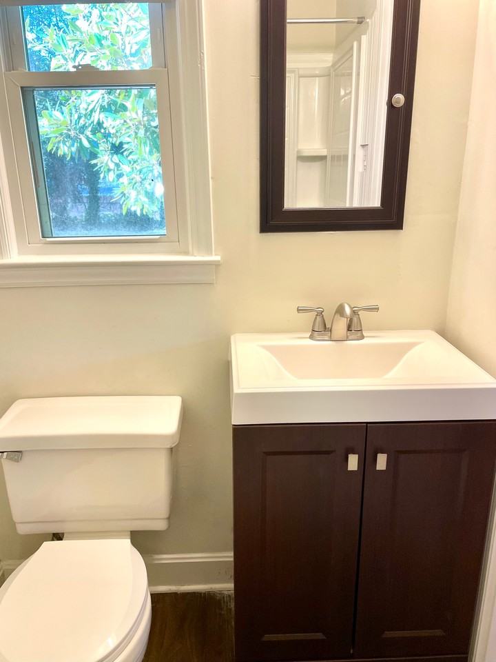 6524 Idlebrook Dr - Photo 7 of 19