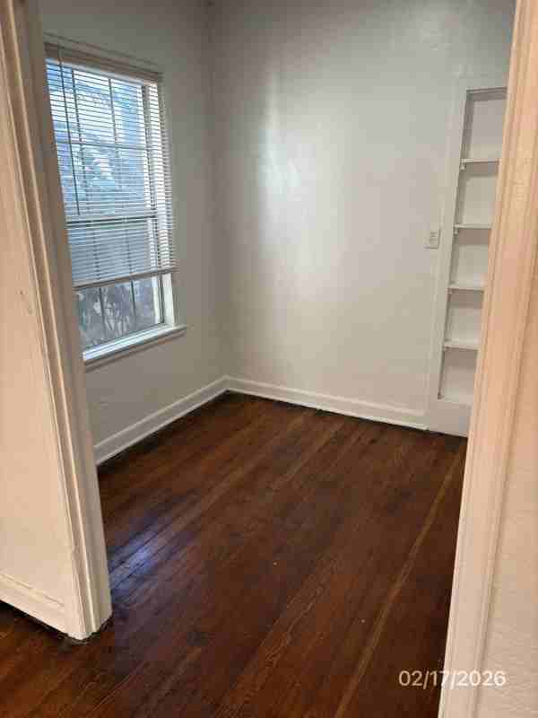 1523 N Mccadden Pl #206 - Photo 3 of 10