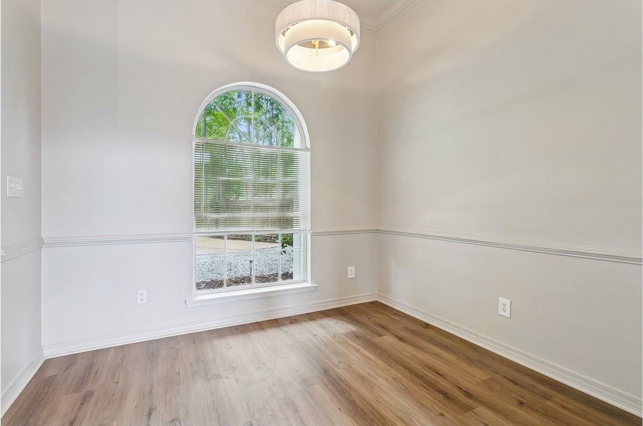 2342 Doe Ct - Photo 6 of 16