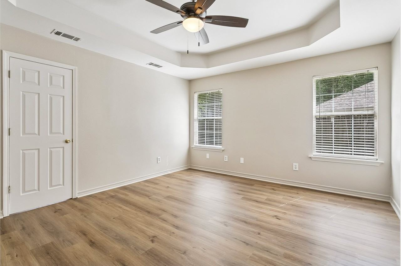 2342 Doe Ct - Photo 7 of 16