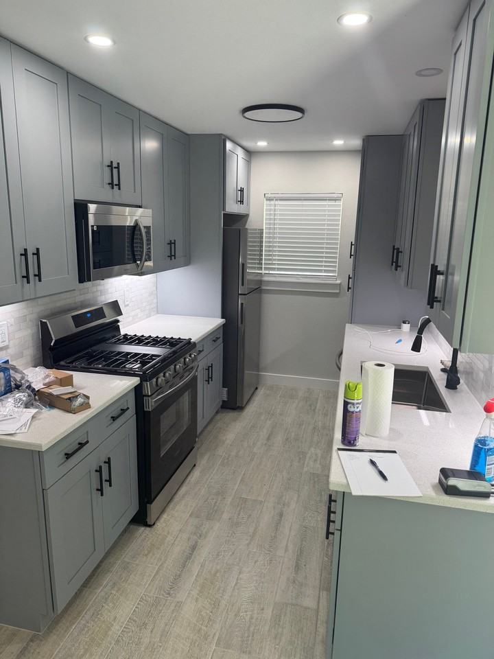 1311 Caladium Dr - Photo 4 of 16