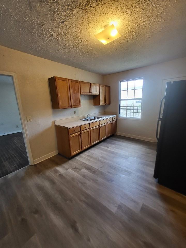 330 W 26th St #330W26thST - Photo 2 of 11