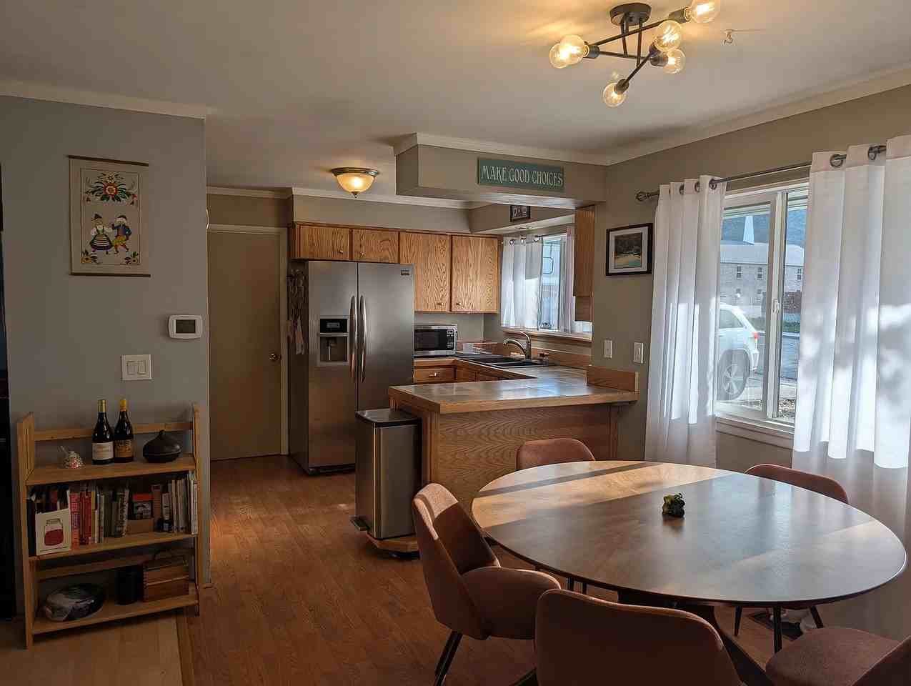 1011 Wedgewood Ave - Photo 3 of 19