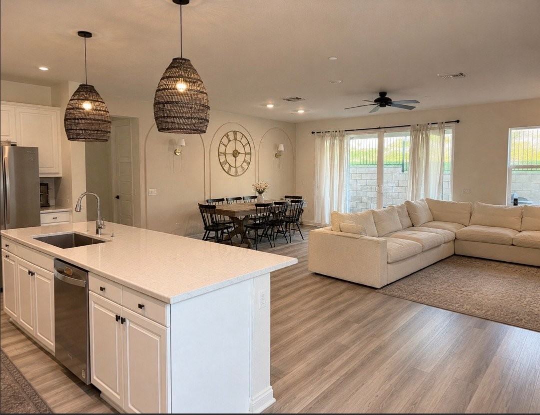 27462 Tyrrhenian Dr - Photo 3 of 11