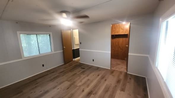 101 Powell Ln - Photo 3 of 13