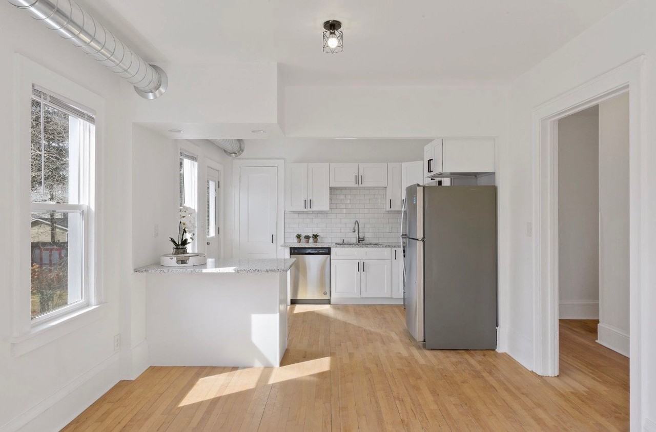 2550 Jefferson St Ne #3 - Photo 5 of 17