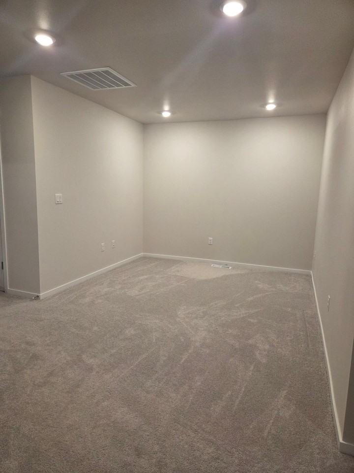 406 Sw 32nd St - Photo 7 of 11