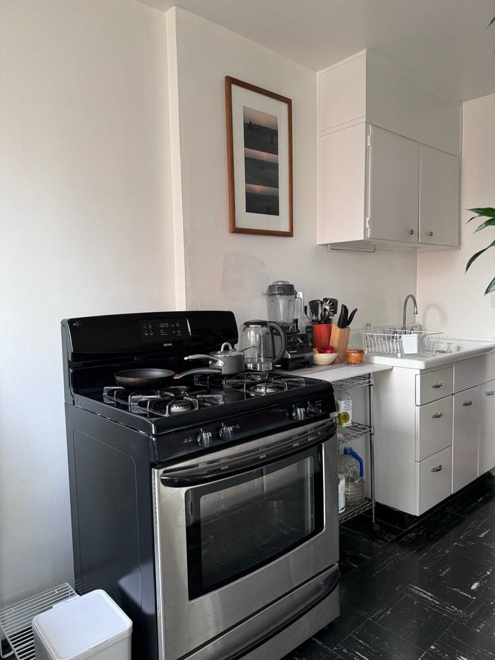 80 La Salle St #11B - Photo 5 of 11