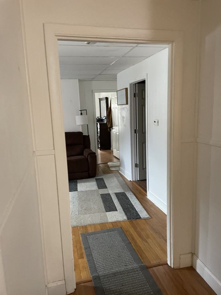 8 Burrill St #1 - Photo 5 of 5