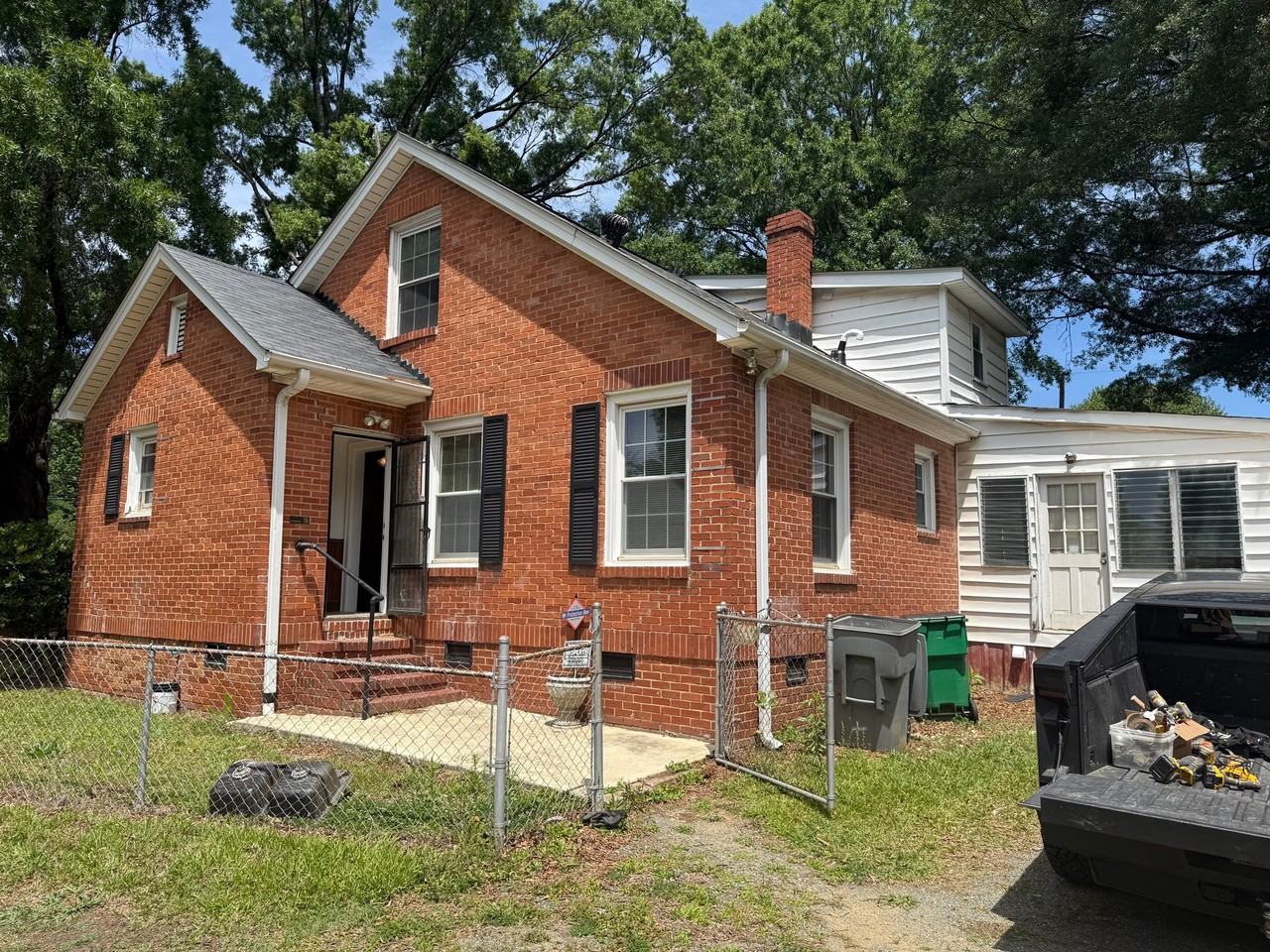 4608 Beatties Ford Rd - Photo 2 of 15