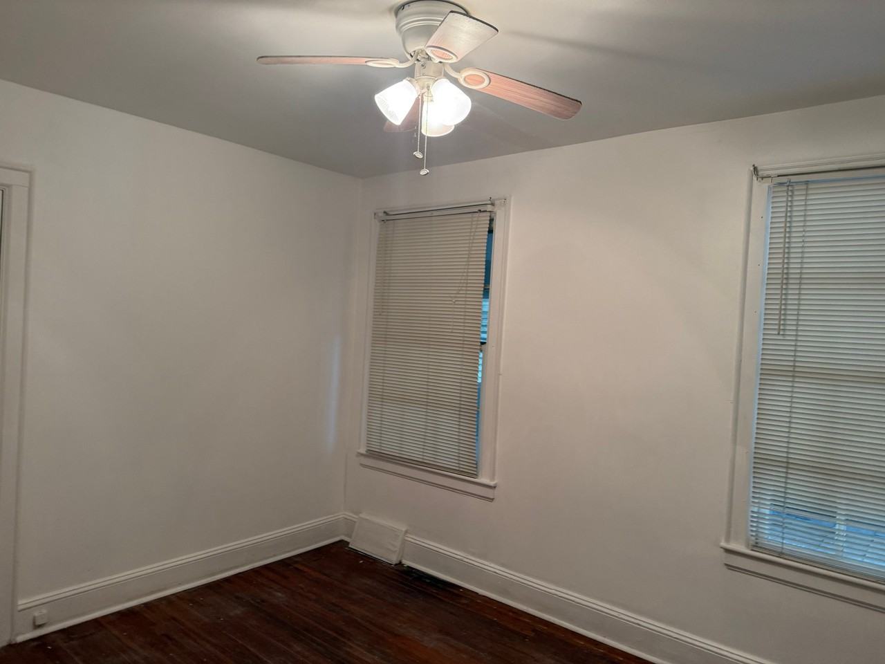 4608 Beatties Ford Rd - Photo 7 of 15