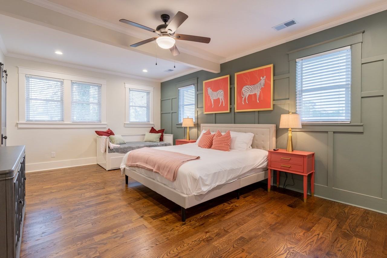 2118 Higbee Ave - Photo 5 of 12