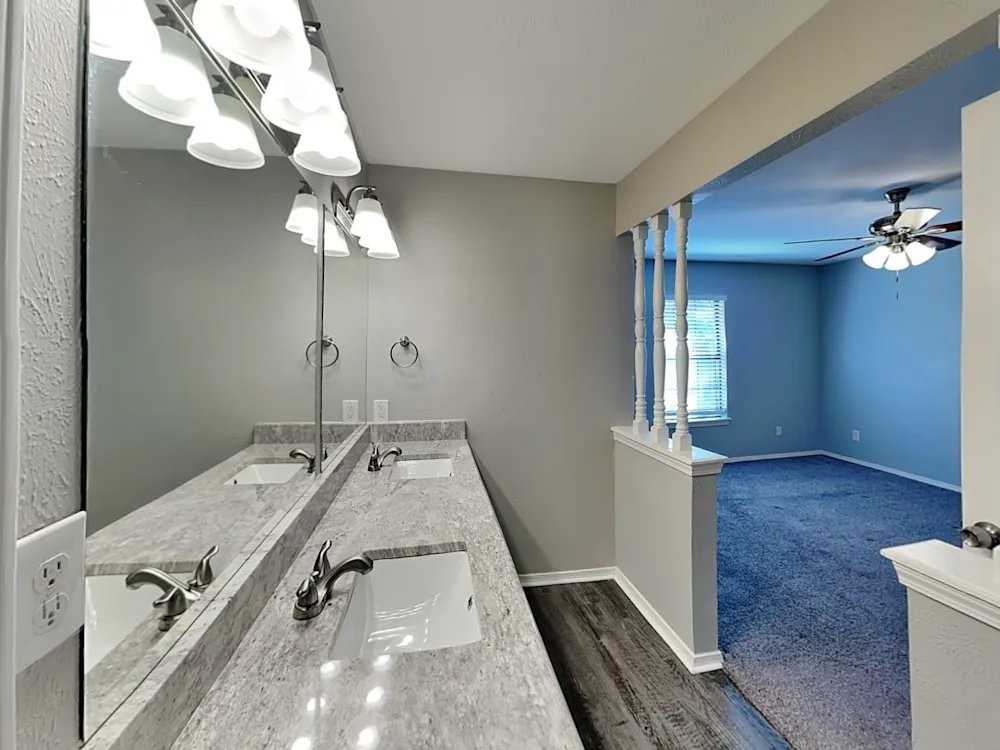 1717 Lewis Trl - Photo 5 of 11