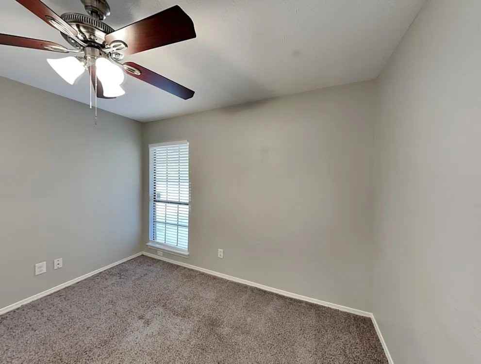 1717 Lewis Trl - Photo 7 of 11