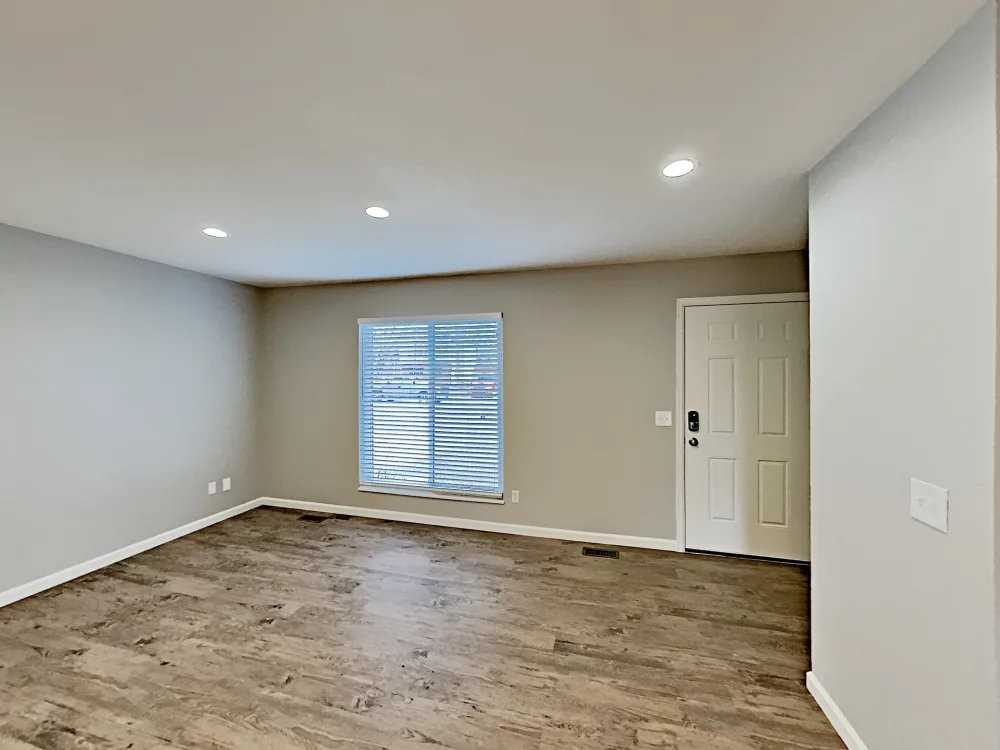 16534 E Wyoming Dr - Photo 6 of 13