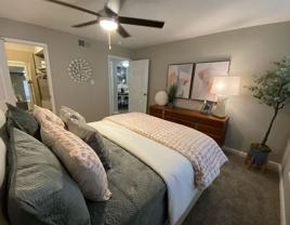 10901 Meadowglen Ln #317B - Photo 1 of 1