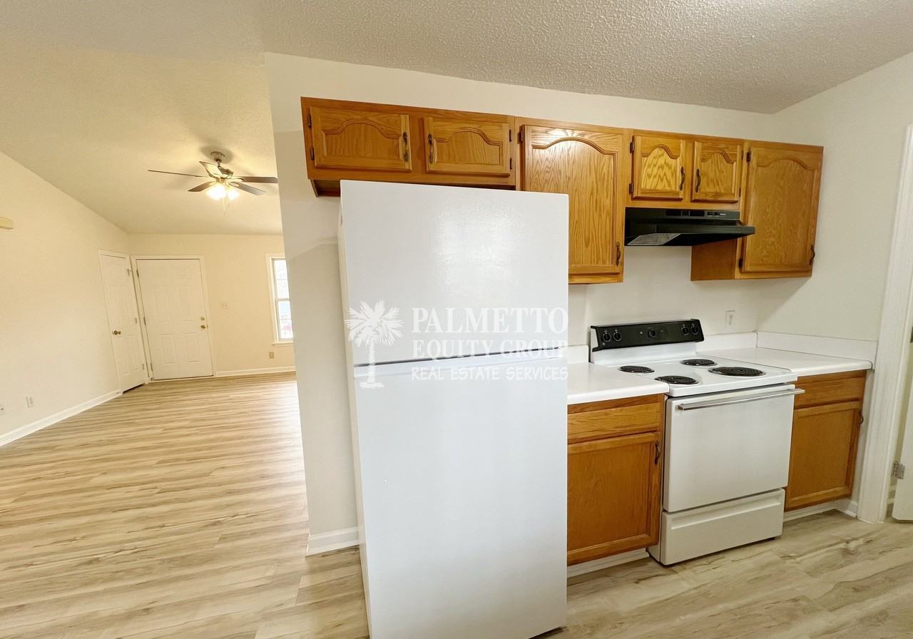 4806 Shady Pine Dr - Photo 5 of 15