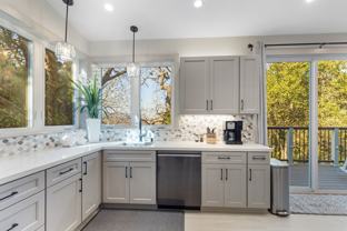 2108 Valente Cir #C - Photo 1 of 1