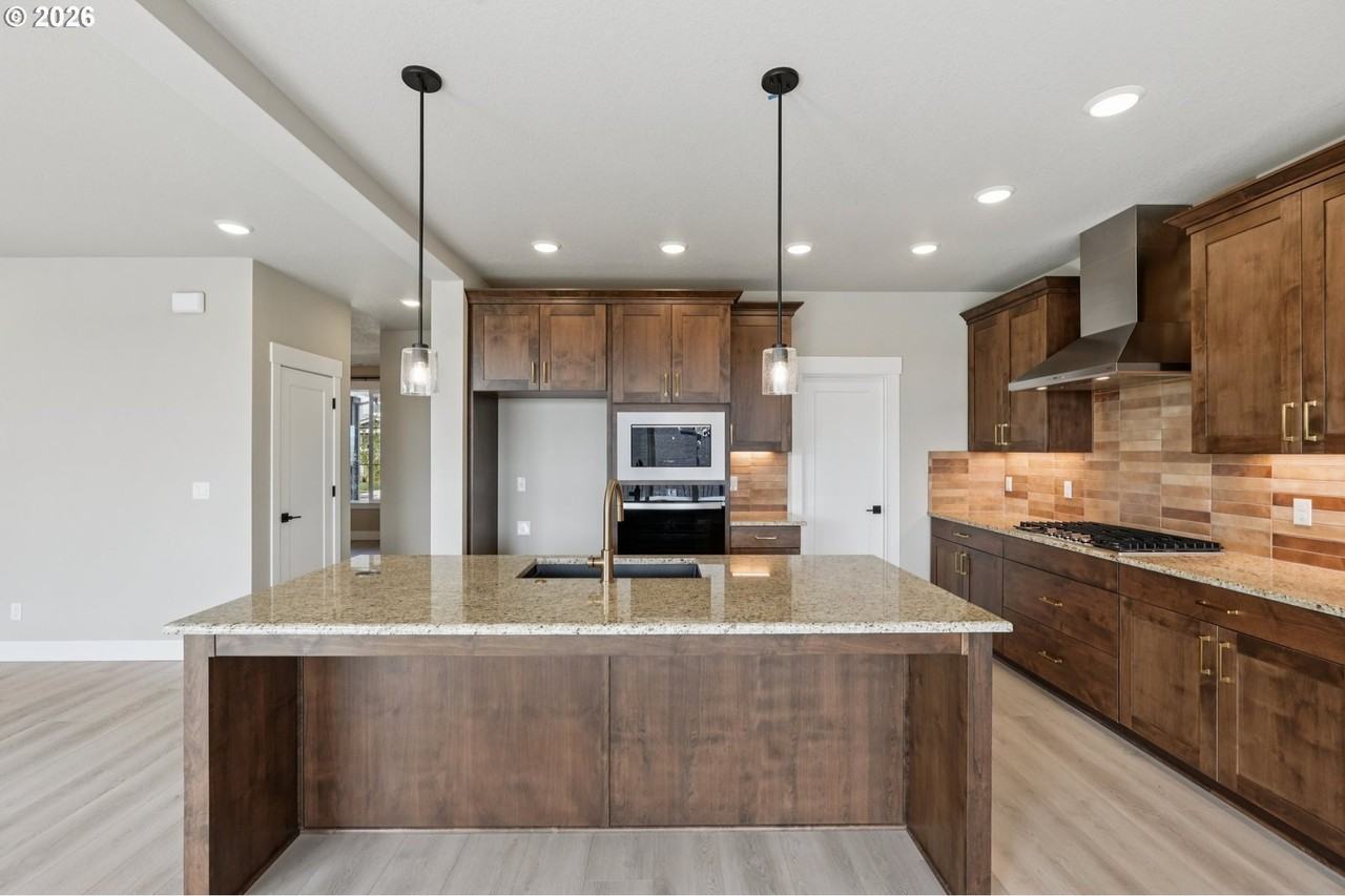 15154 Sw Flatcreek Ln #1 - Photo 7 of 16