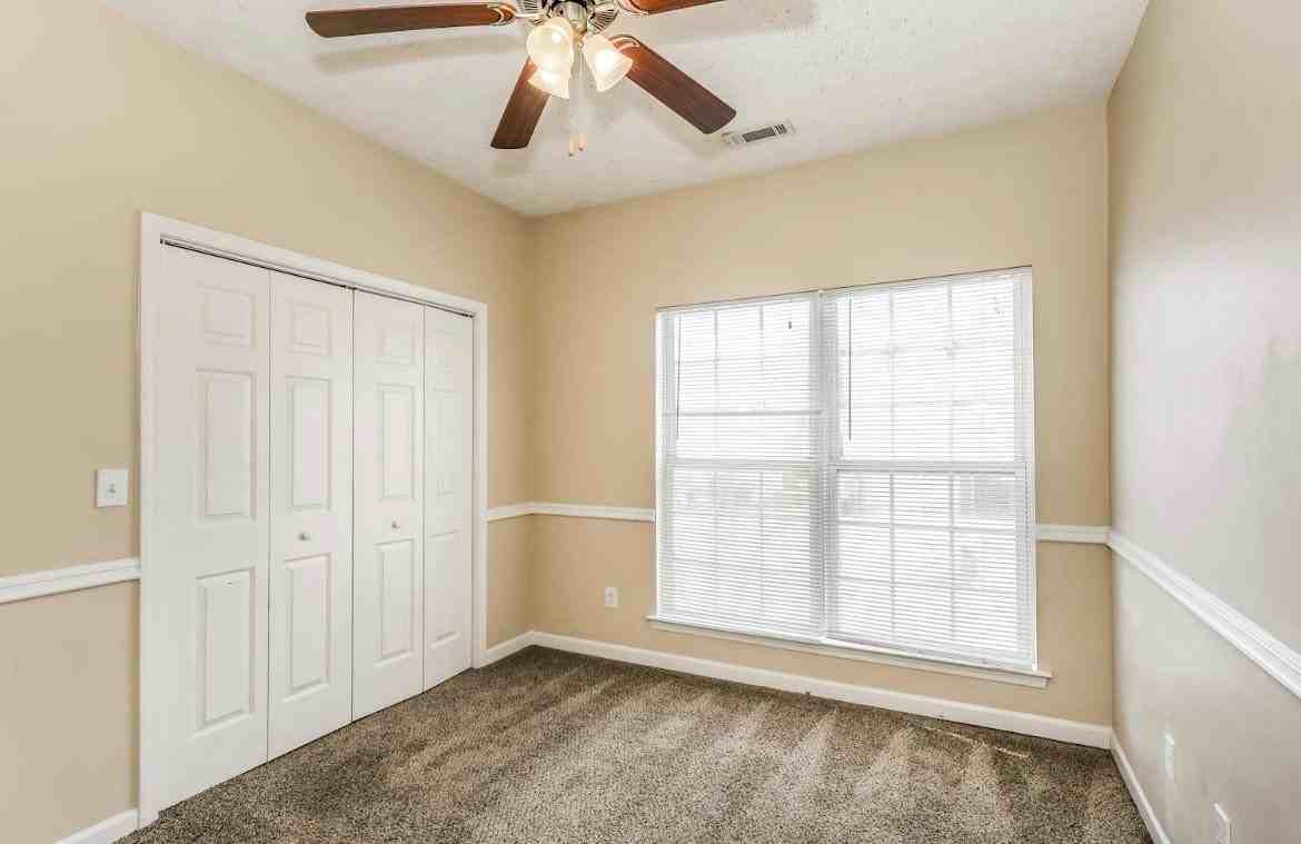 4214 Reeshemah St - Photo 7 of 9