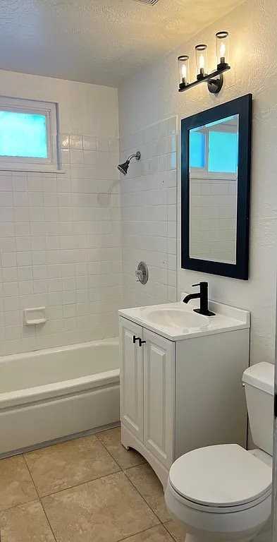 101 Myrtle St - Photo 7 of 8