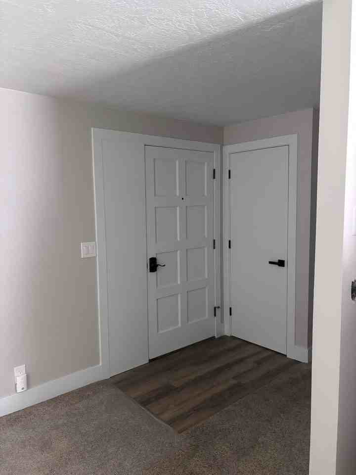 205 Sw Booth St #A - Photo 4 of 16
