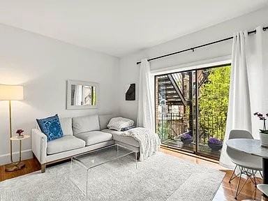 21 Hancock St #4 - Photo 2 of 17