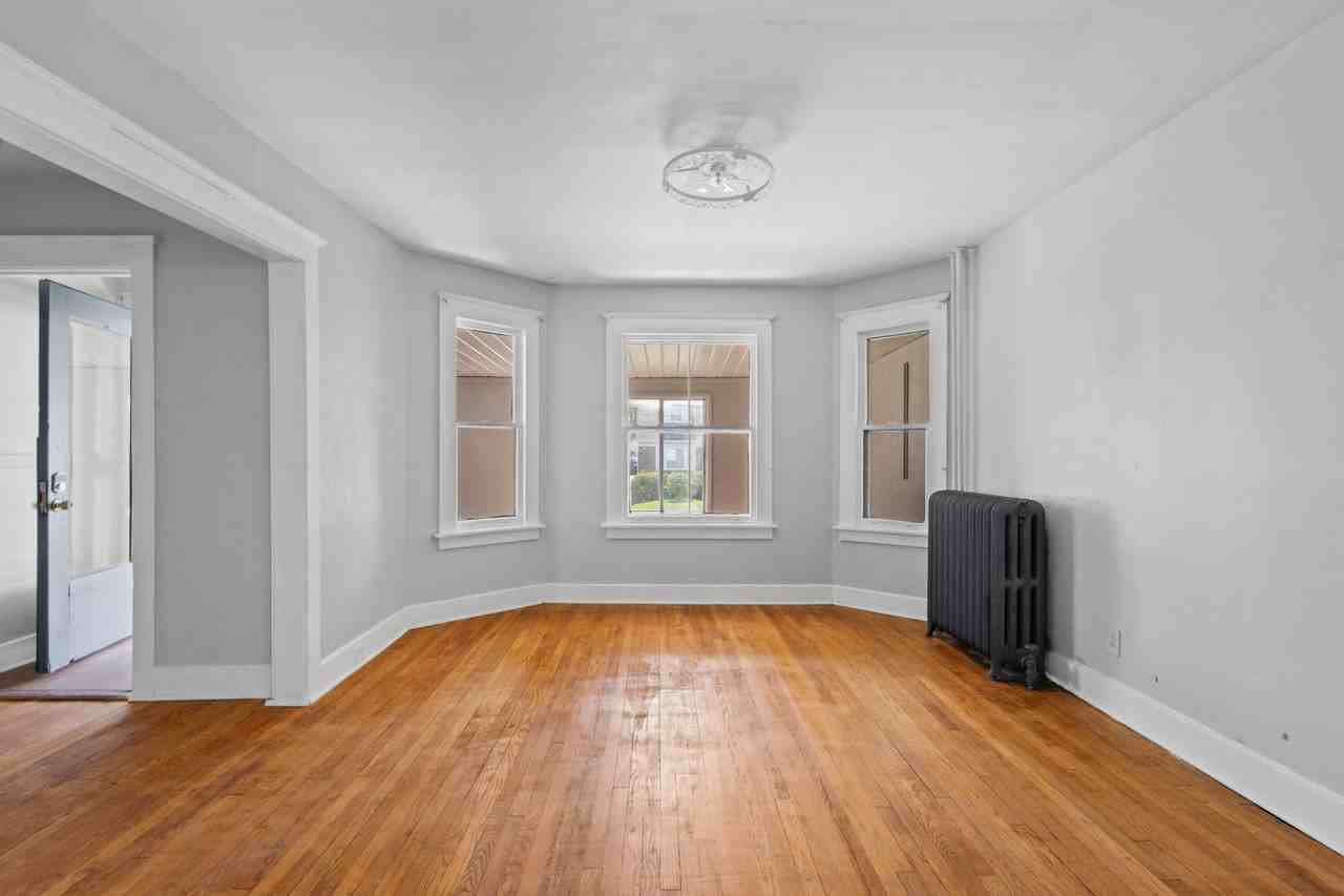 112 Winthrop Ave #1 - Photo 5 of 20