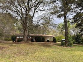 5007 Spring Hill Dr - Photo 1 of 1