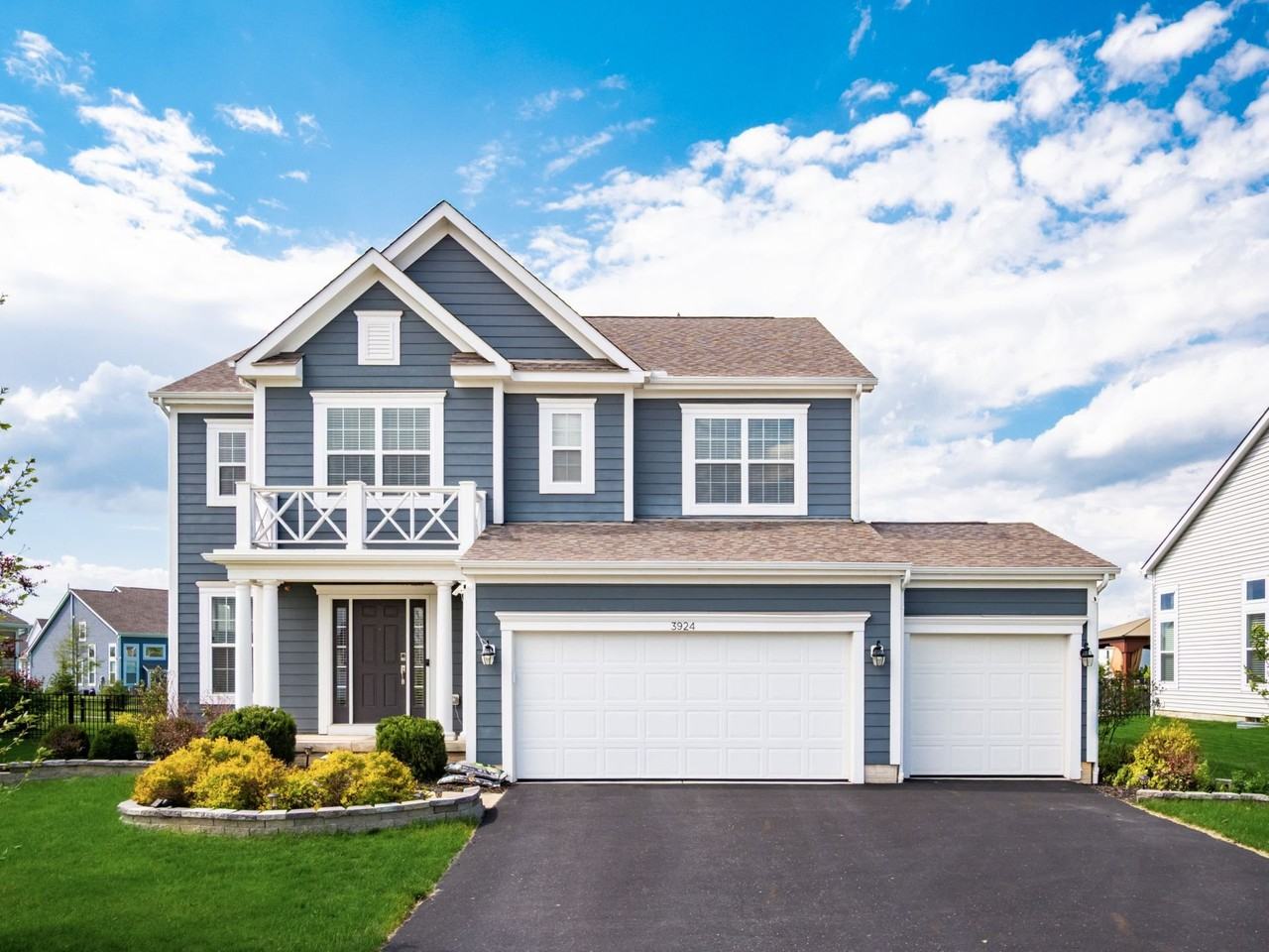 3924 Pyke Dr - Photo 4 of 50