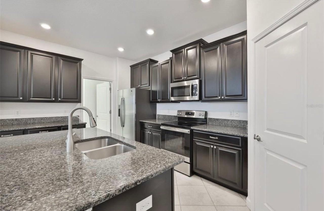 10616 Great Cormorant Dr - Photo 3 of 20