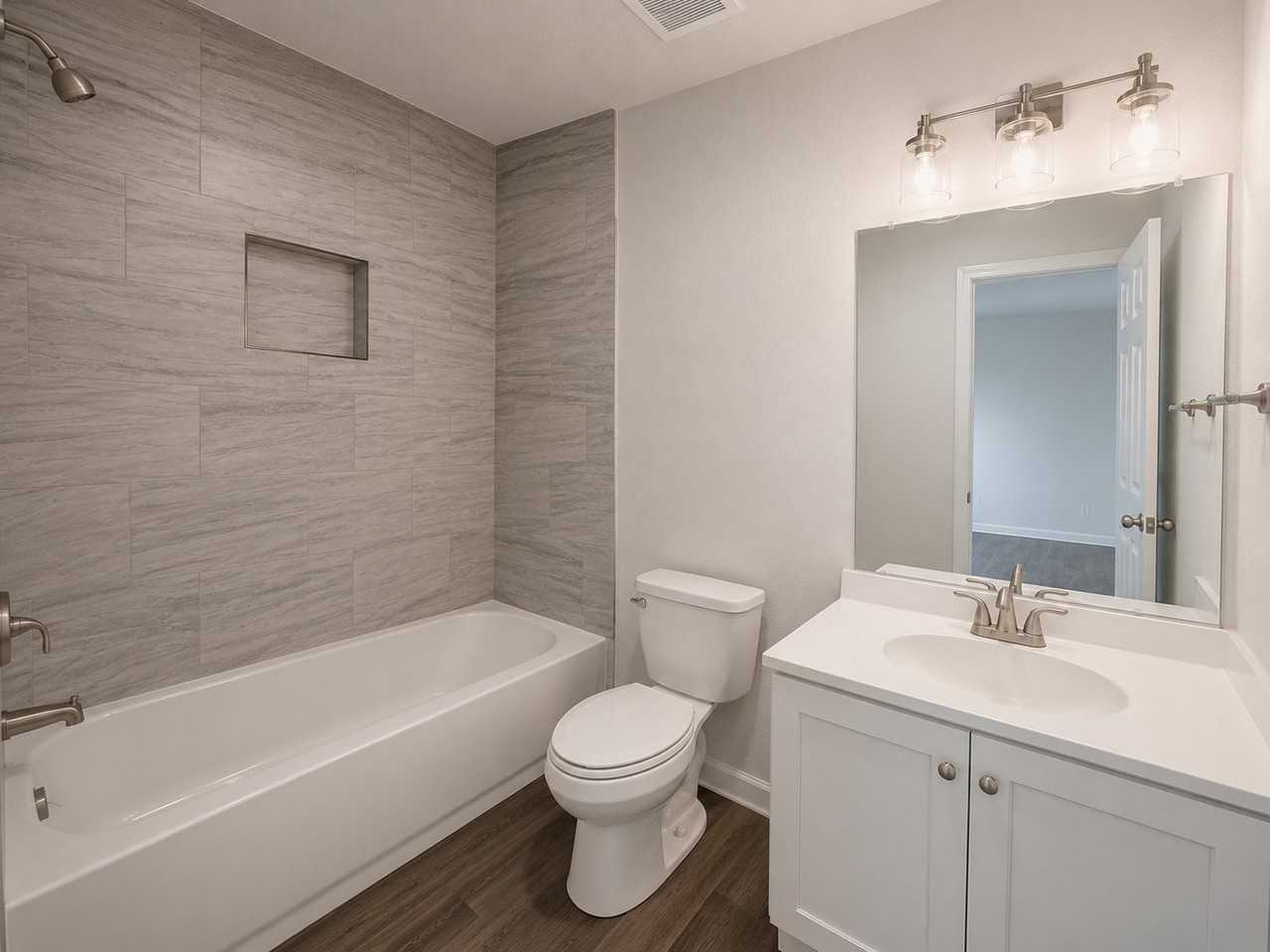 2303 N Cleveland St - Photo 7 of 7