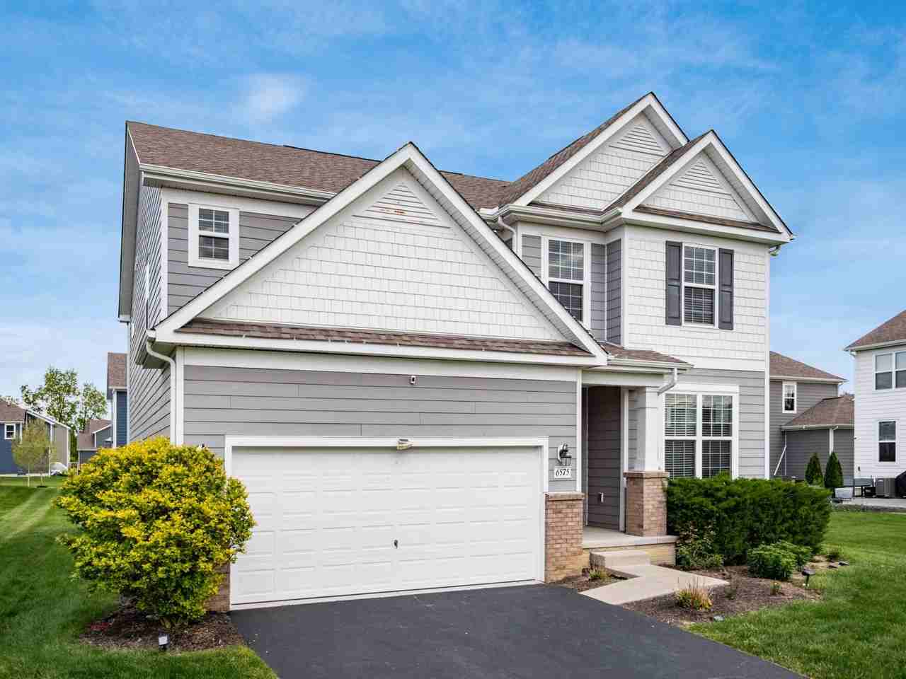 6575 Rocky Fork Dr - Photo 2 of 50