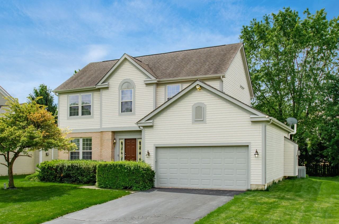 1208 Briarshore Way - Photo 3 of 50