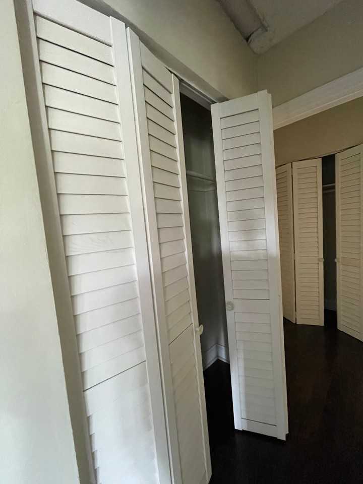 3668 Arlington Ave #3668 - Photo 5 of 20