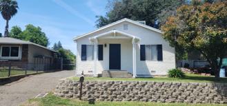 1025 Enwood Rd - Photo 1 of 1