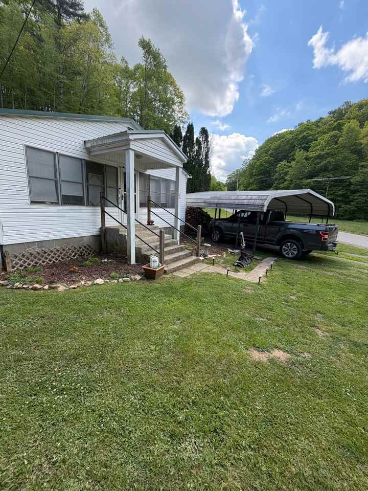 729 Drakes Creek Rd - Photo 6 of 20