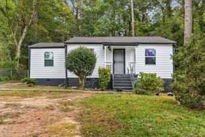 featured image of 931 Boggs Dr