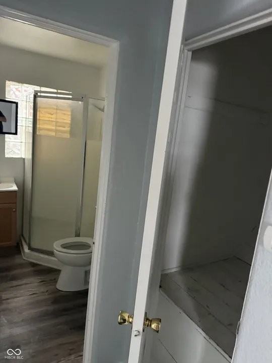 405 S Sheridan Ave - Photo 3 of 9