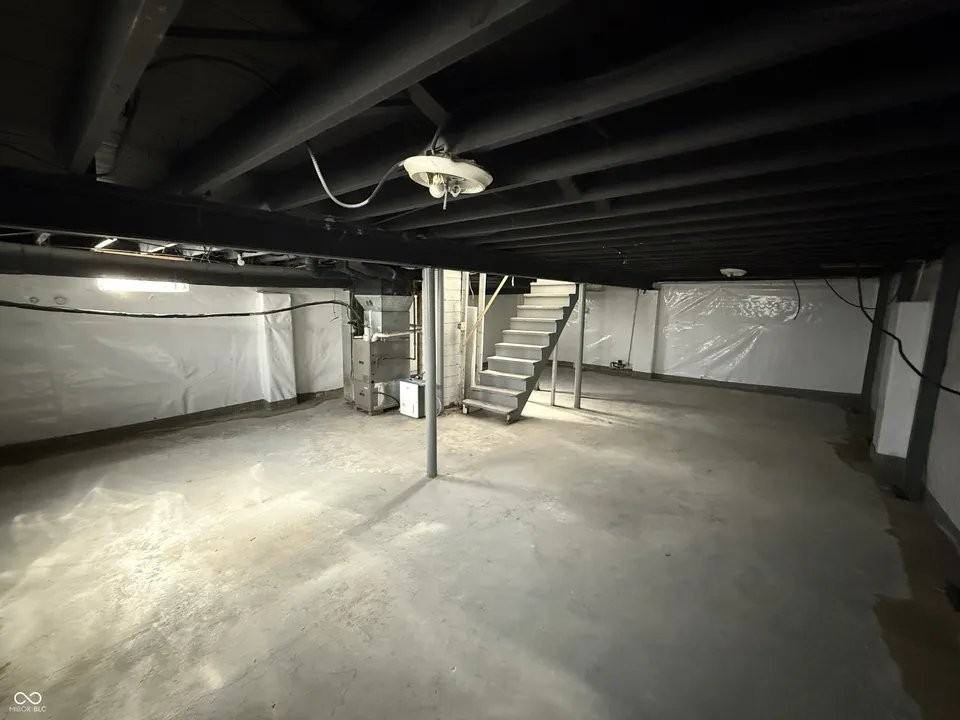 405 S Sheridan Ave - Photo 7 of 13