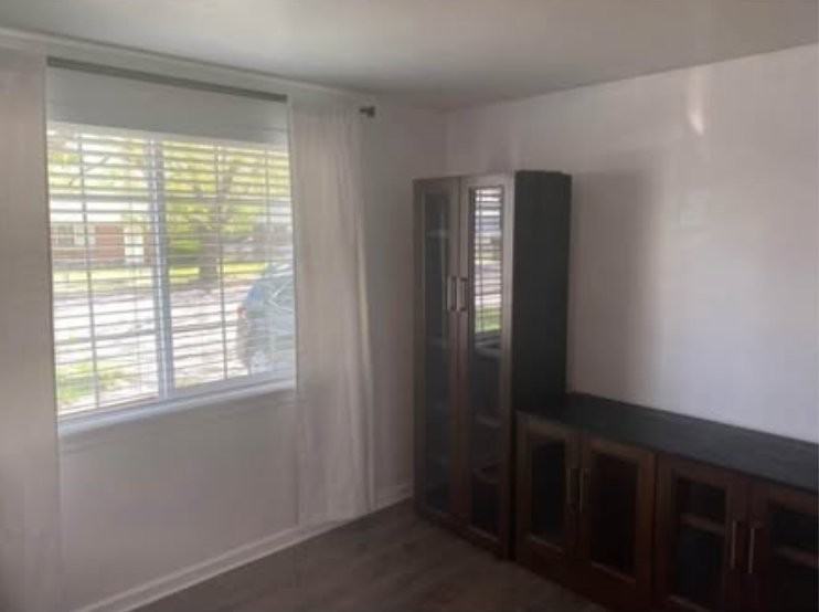 1222 S Montgomery St - Photo 2 of 5
