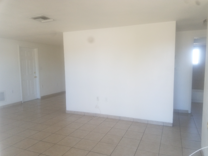 4548 Belfast Dr - Photo 2 of 13