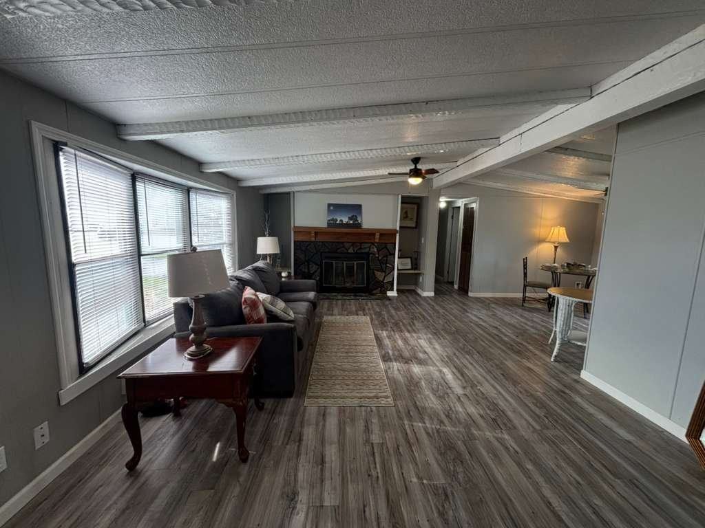 7031 Timber Rdg S - Photo 5 of 15