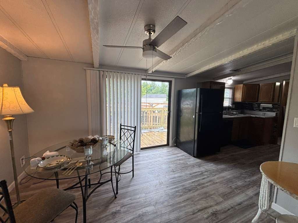 7031 Timber Rdg S - Photo 7 of 15