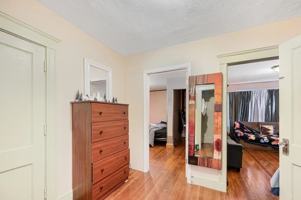 featured image of 51 Lithgow St