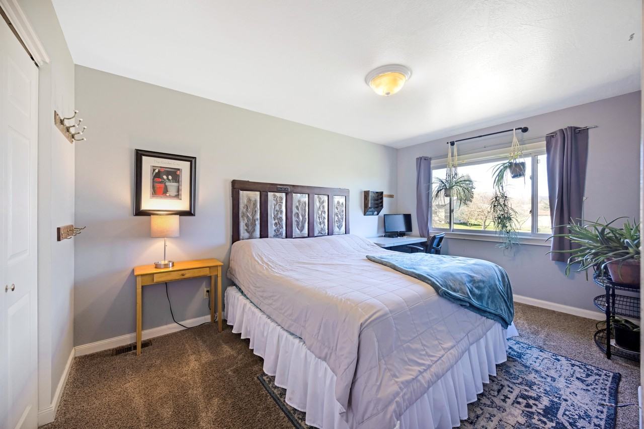 1017 Lynn Ln #NA - Photo 7 of 21