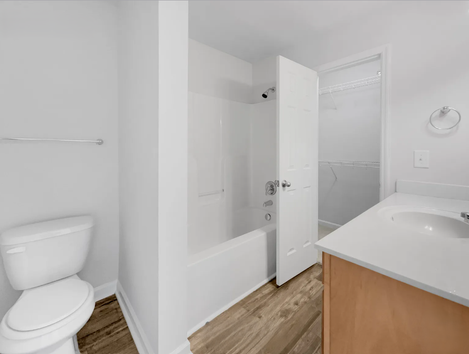 1034 Wildwood Dr #1034 - Photo 6 of 13